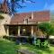 Le Petit Chateau - adults only property - Le Bugue