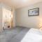 CITY CENTRE FLAT Ideal For Contractors, Families & Relocators - Disable People Welcome - Free Parking, Fast Wifi, Smart TV And 2 Bathrooms, 7min walk from Train Station! - Ковентри