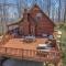 Huge Deck, Mountain Views And Pet Friendly - Tryon