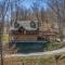 Huge Deck, Mountain Views And Pet Friendly - Tryon