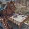 Huge Deck, Mountain Views And Pet Friendly - Tryon