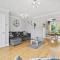 Host & Stay - Stockenchurch