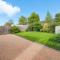 Host & Stay - Stockenchurch