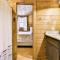 Ivylog Creek Getaway - STR License #00,7980