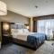 Holiday Inn Express Hotel & Suites St. Louis West-O'Fallon by IHG - O'Fallon