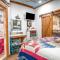 Lonesome Dove Bandera Cabin