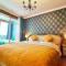 Mama Naxi Guesthouse