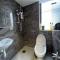 The Neighbour KKB - Rooms with shared bathroom - Whole unit has 4 rooms