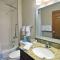 TownePlace Suites by Marriott Detroit Livonia - Livonia