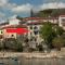 Beautiful seaside 2 bedroom apartment Babina