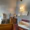 Carriage House Bed & Breakfast