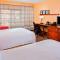 Courtyard by Marriott Orlando Airport - Orlando