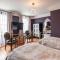 Moonfleet Boutique Hotel