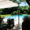 Beautiful Home with Large Gardens and Heated Pool - Sauveterre-la-Lémance