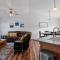 Stylish 5 BR- LG Fenced Backyard and Playground - Summerset
