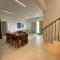 BY THE SEA - Penthouse 3 bedroom