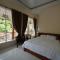 Ida Guest House & JUNGLE TREKKING