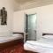Khan Rooms