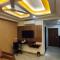 Four Petals Executive by LHMS - Akalkot