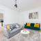 Stylish Apartment Opposite Westfields - 伦敦