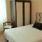 Hotel Ausonia