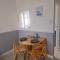 Private 2 bedroom house close to the beach