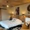 Bulles Odette & Ginette et Tiny House Suzette "Au guet Marais" Etape Insolite