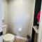 Peachland getaway with pool and tiki bar - Port Charlotte