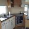 Sunny Hunny Manor Park Caravan