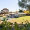 O'Briens of Clare - Stylish Vineyard Accommodation - Clare