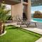 Villa Stella, private pool, sleeps 12, Dugi Rat