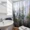 Superbly situated villa 67