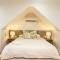 Shelbourne Boutique Lodge