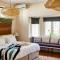THE BIG - Luxury Backpackers