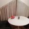 Green Loft Apartment-Rose