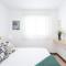 Live Faro Poris House with beautiful sea views