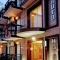 Hotel Aura