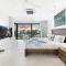 ZenLux: 4BR Bayview Mansion Infinity Pool + Cinema