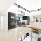 ZenLux: 4BR Bayview Mansion Infinity Pool + Cinema