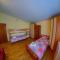 Holiday home in Donji Prolozac 27078
