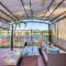 Spacious Miami Retreat with Grill, Pool and Dock! - ميامي