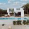 D-Tree HOUSE private heated pool