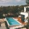 D-Tree HOUSE private heated pool