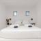 FK Luxury Suites - Orkos Beach