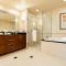 MGM Signature, Centrally Located, Strip Views NO RESORT FEE - Las Vegas