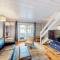 Maushop Village Beach Getaway