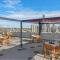 New 3 Bed Penthouse Resort style complex