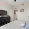 Triple Header Storey Lake by Shine Villas apts - 基西米