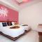 Urbanview Hotel Ananda Syariah by RedDoorz - 武吉丁宜