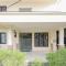 Urbanview Roemah Tebet by RedDoorz